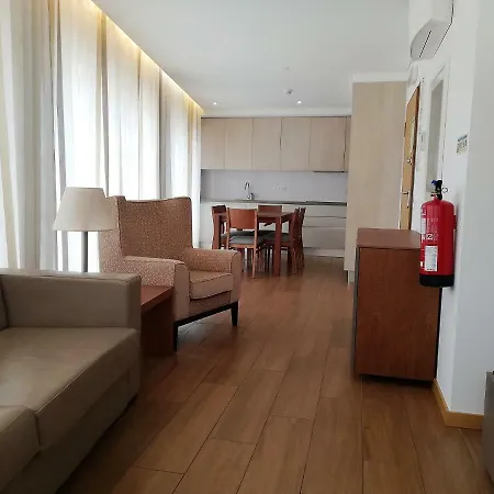 Turisticos Da Apartahotel 4*