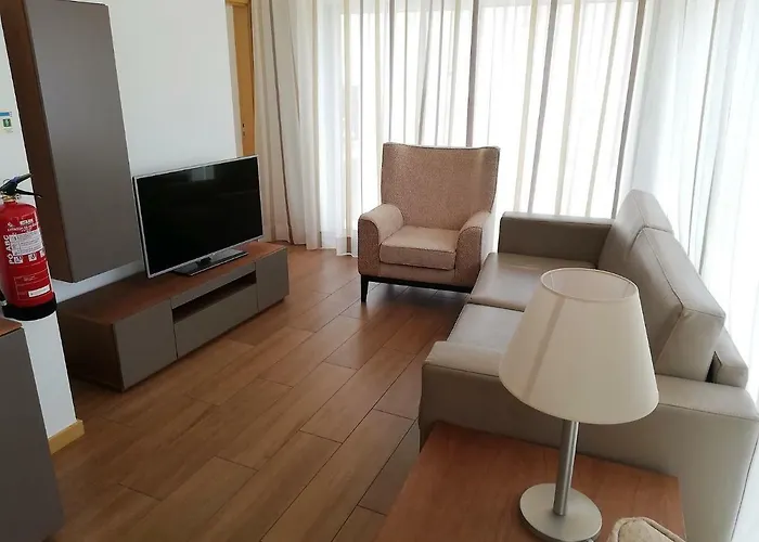 Turisticos Da 4* 纳扎雷